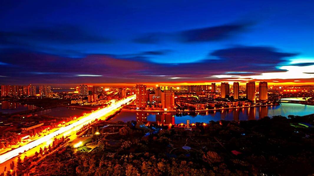 唐山的魅力与故事